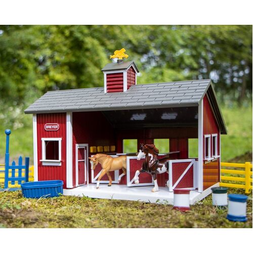 Breyer Stablemates Red Stable Set